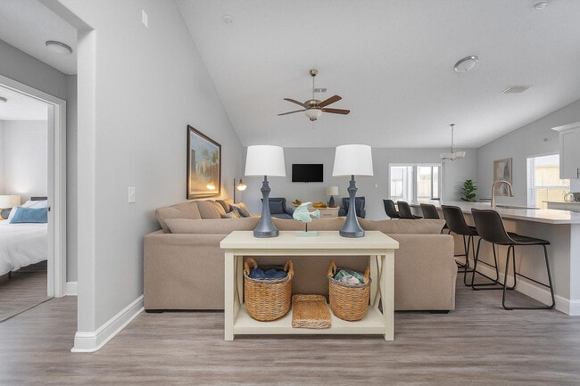No. N St in Kissimmee, FL - Building Photo - Building Photo