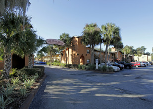 La Costa Brava in Orlando, FL - Building Photo - Building Photo