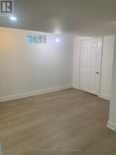 21 Hawkstone Crescent in Whitby, ON - Building Photo - Building Photo