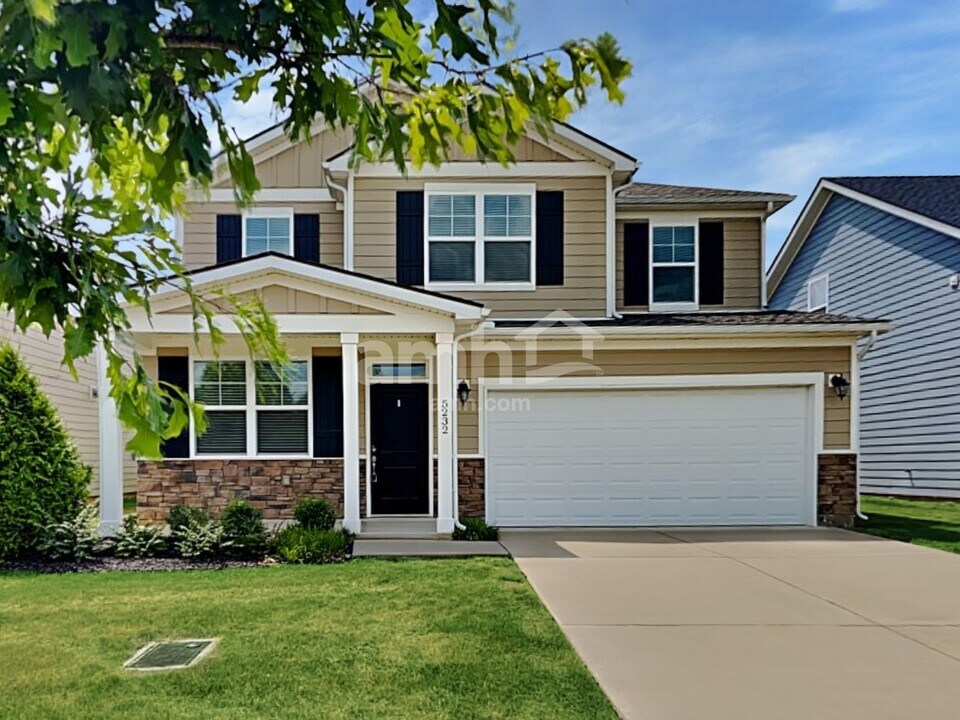 5232 Maxwell Rd in Nashville, TN - Building Photo