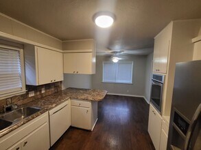 1525 S 122nd E Ave in Tulsa, OK - Building Photo - Building Photo