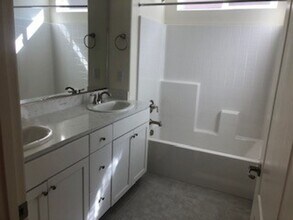 1236 Barn Owl Dr in Sparks, NV - Building Photo - Building Photo