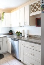 104 Naples Ave in Providence, RI - Building Photo - Building Photo