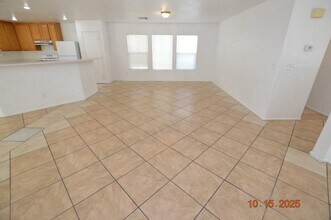 3969 N Jazzy Ginger Ct in Las Vegas, NV - Building Photo - Building Photo