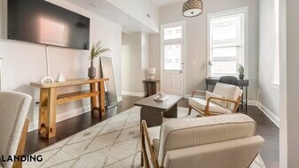 617 W Lexington St in Baltimore, MD - Building Photo