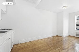 9 Clinton St in New York, NY - Building Photo - Building Photo