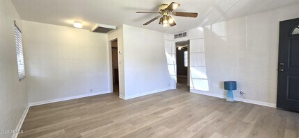 154 N Hibbert in Mesa, AZ - Building Photo - Building Photo