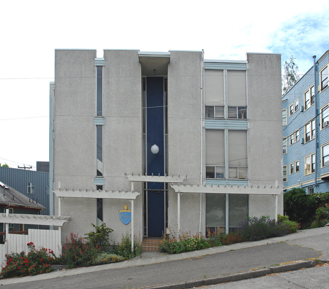 The Marquis in Seattle, WA - Building Photo - Building Photo