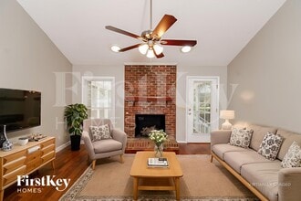 6706 River Hills Dr in Greensboro, NC - Building Photo - Building Photo