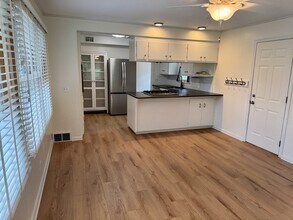 5732 Zenith Ave S in Edina, MN - Building Photo - Building Photo
