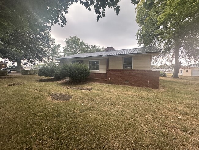 property at 10248 Dixie Beeline Hwy