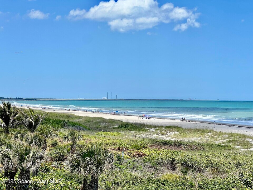 425 Buchanan Ave in Cape Canaveral, FL - Building Photo