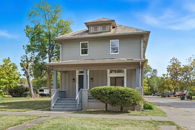 property at 2531 Warsaw St