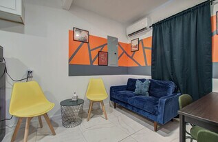 6400 Sherman St in Houston, TX - Building Photo