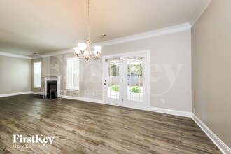 136 Wintergreen Ct in Lexington, NC - Foto de edificio - Building Photo