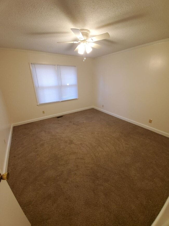 115 N Garnett St in Henderson, NC - Building Photo - Building Photo