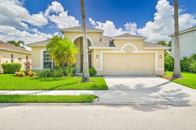 21112 Braxfield Loop