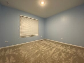 6054 E 112th Pl in Winfield, IN - Building Photo - Building Photo