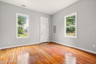 724 Coke St in Louisville, KY - Building Photo - Building Photo