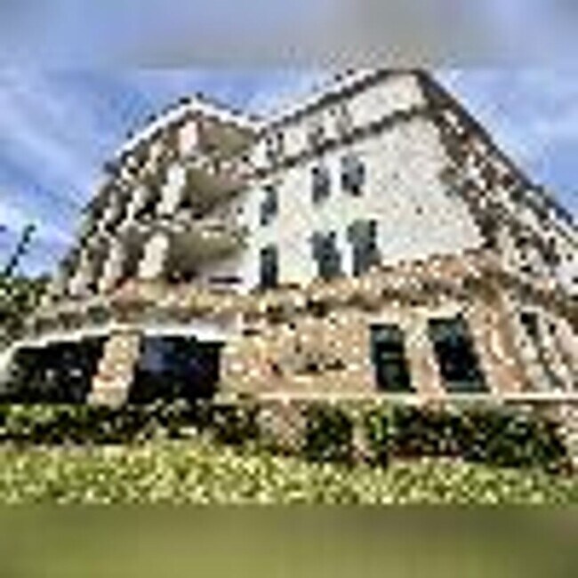 property at 1661 Riverside Ave