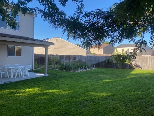 property at 218 E Roselake Dr