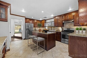 3307 Ashfield Dr in Houston, TX - Building Photo - Building Photo