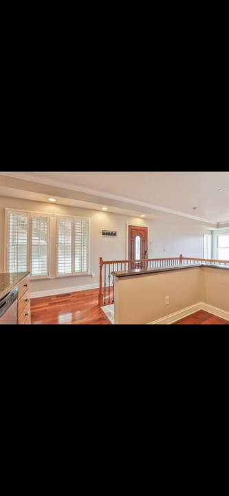 369 Oregon St in Cincinnati, OH - Building Photo