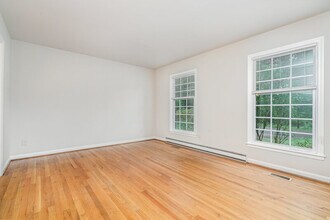 5242 Galway Dr in Charlotte, NC - Building Photo - Building Photo