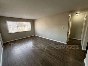 5048 Hardegan St in Indianapolis, IN - Building Photo - Building Photo