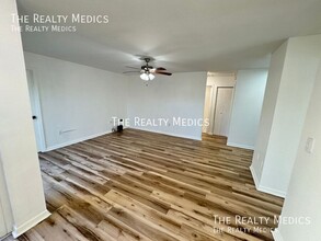 433 Hunter Cir in Kissimmee, FL - Building Photo - Building Photo
