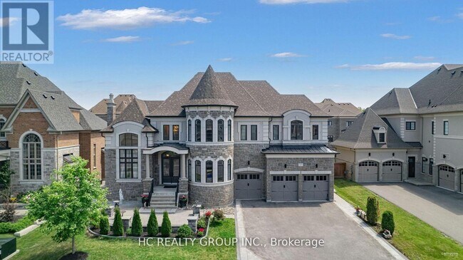 property at 27 Sir Henry Ct