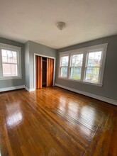 522 Elm St in New Haven, CT - Building Photo - Interior Photo