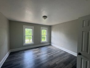 613 Jefferson Ave in Indianapolis, IN - Building Photo - Building Photo