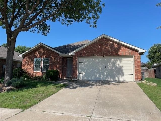 property at 2005 Clear Creek Dr