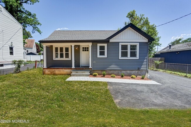 property at 769 Cliffwood Ave