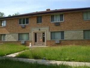 8616 W Congress St in Milwaukee, WI - Building Photo