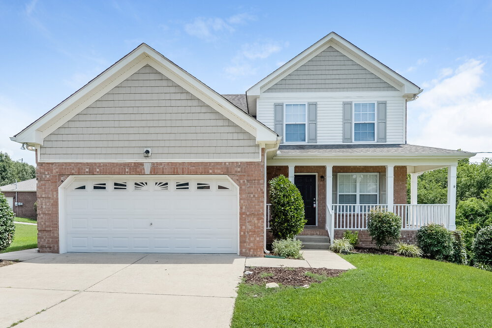 949 Pebble Beach Cir in Mount Juliet, TN - Building Photo