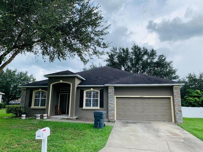 property at 2783 Berkford Cir