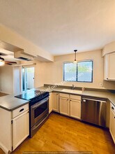 945 E Desert Pkwy in Tucson, AZ - Building Photo - Building Photo