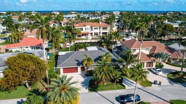 3160 NE 28th Ave in Lighthouse Point, FL - Foto de edificio - Building Photo