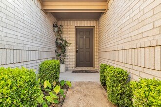 1608 Pointe Leone in League City, TX - Building Photo - Building Photo