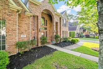 14218 Baron Oaks Dr in Houston, TX - Building Photo - Building Photo