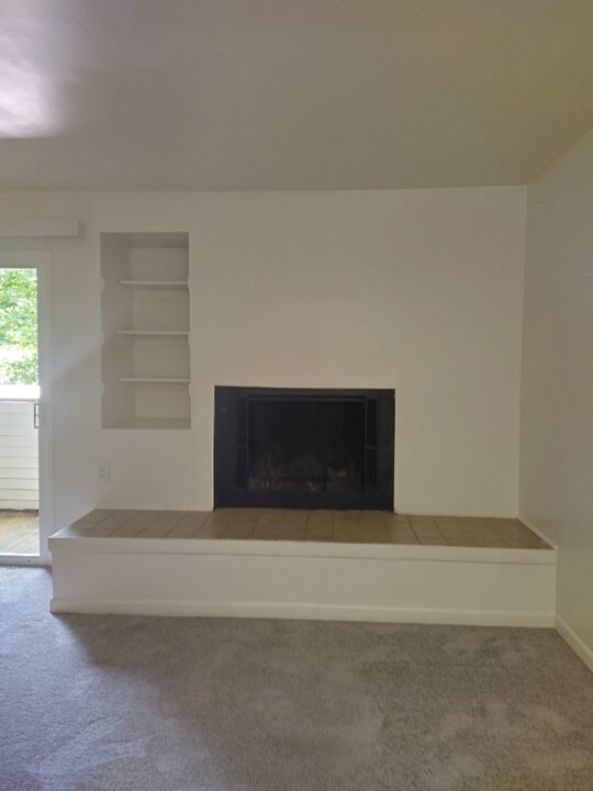 600 Reusens Rd in Lynchburg, VA - Building Photo