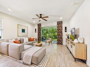 4714 Arboretum Cir in Naples, FL - Foto de edificio - Building Photo
