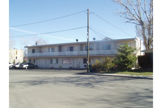 900 Eden Ct in Reno, NV - Foto de edificio