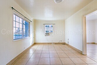 1321 Washington Ave in Bakersfield, CA - Building Photo - Building Photo
