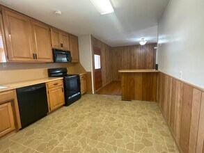 1010 Ave C in Marble Falls, TX - Building Photo - Building Photo