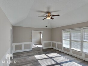 7755 Antler Cove W in Memphis, TN - Building Photo - Building Photo