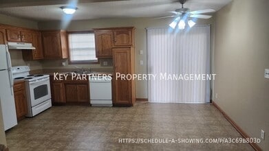 1640 SW Highland Dr in Lee's Summit, MO - Building Photo - Building Photo