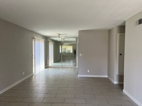 1352 W San Ysidro Blvd in San Diego, CA - Building Photo - Building Photo